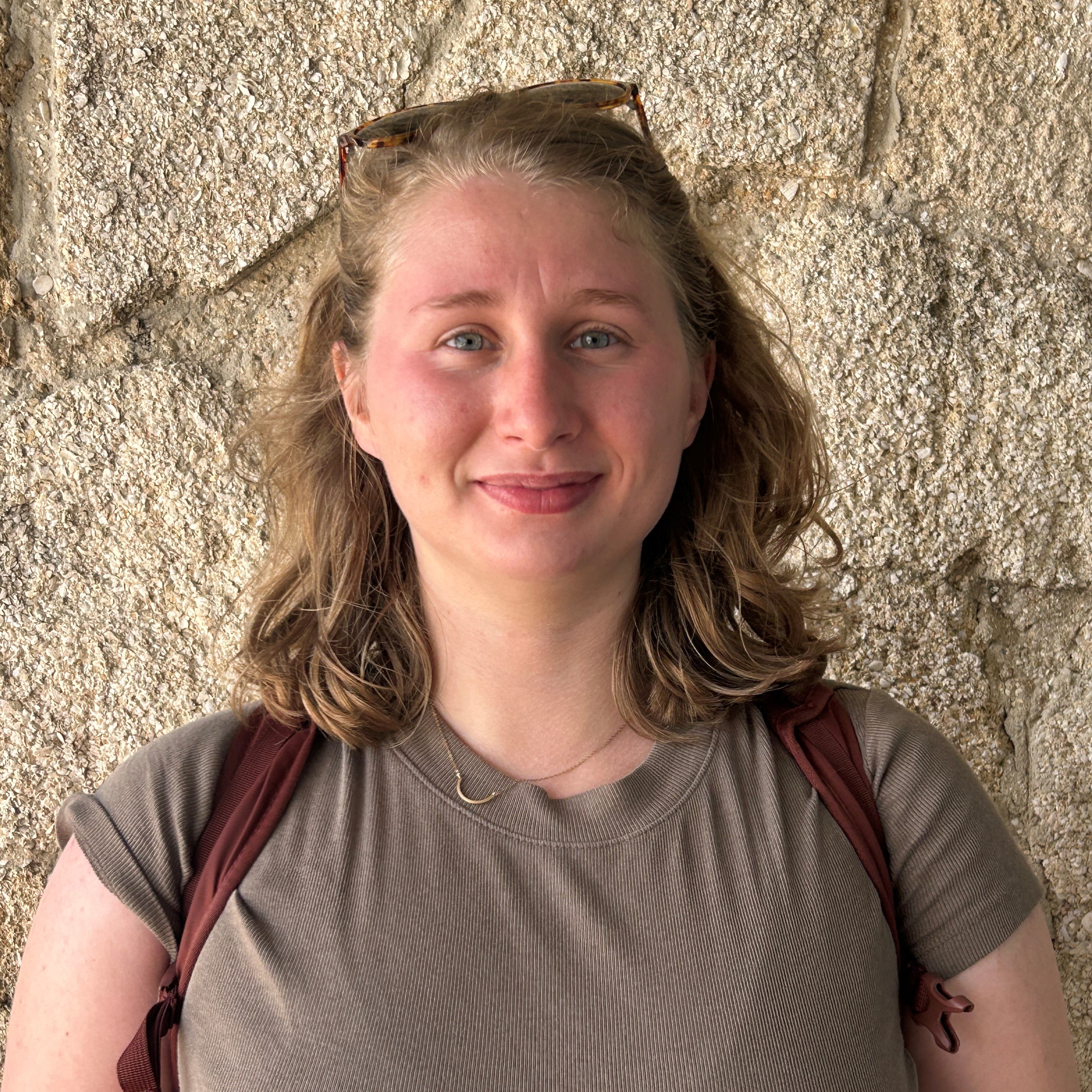Loesgen Lab welcomes Saje Green